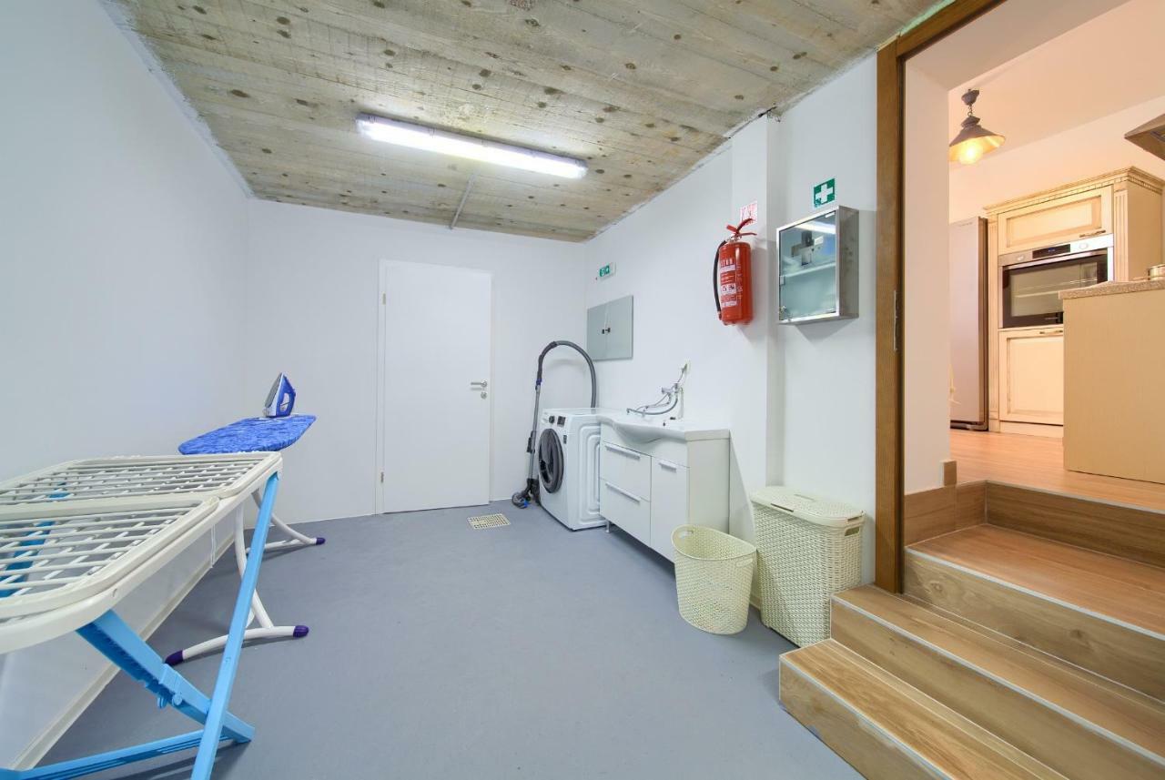 Villa Toic By The Seaside With Beautiful Seaview Čižići Extérieur photo